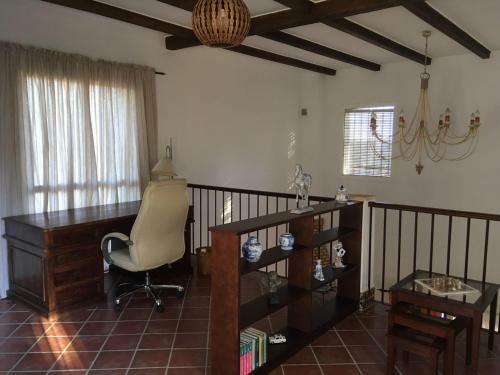 Casa Las Adelfas
