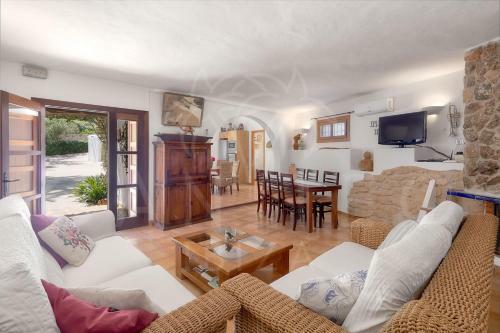Can Teo - Villa In Ibiza