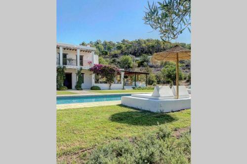 Villa Charming Countryside House In Ibiza