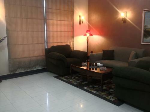 Orient House Hotel Suites & Apartments