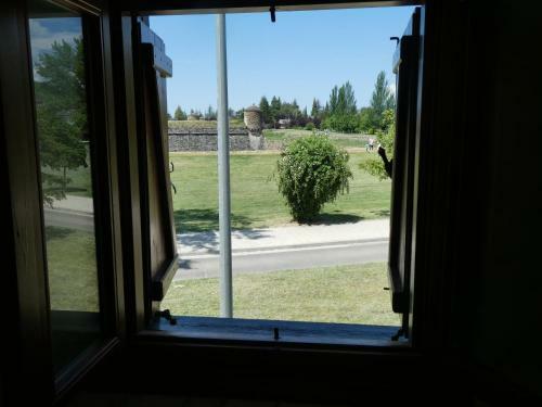 Casa Con Jard�n Frente Ciudadela