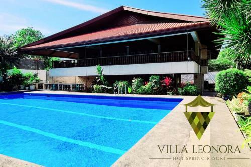 Villa Spacious Spanish-style Resort In Pansol Laguna