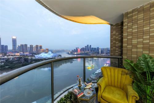 Baihong.riverview Apartment