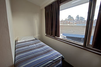 Hotel Banjo Paterson Inn