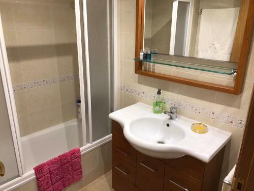Apartamento La Ampolla Beach - Cap Roig