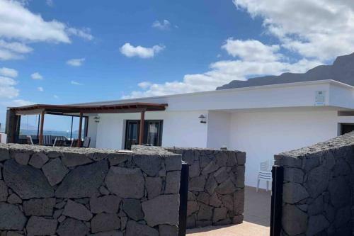 Villa L�a