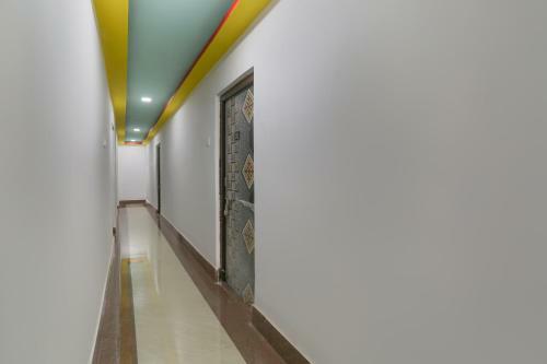 Hotel Oyo Flagship 64771 The Platinum Inn