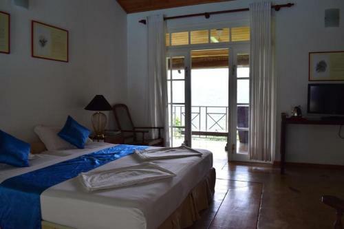 Forest Edge Hotel