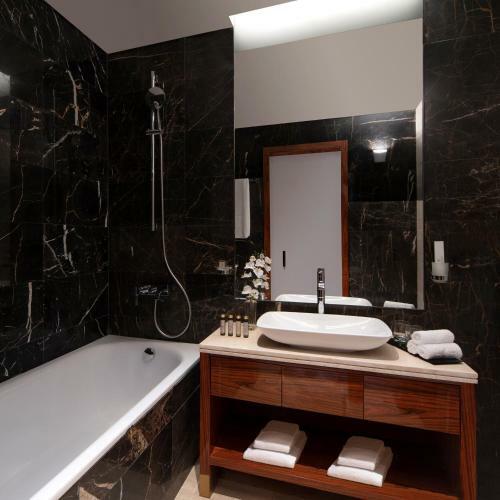 The Bentley Luxury Hotel & Suites