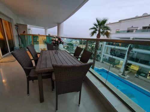 Sweet Apartment With Balcony In Luxury Complex