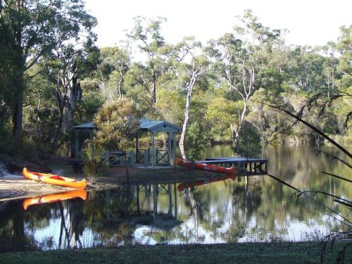 Donnelly Lakes