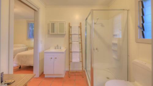 Bed & Breakfast Beachcomber Lodge