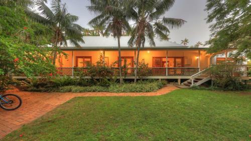Bed & Breakfast Beachcomber Lodge