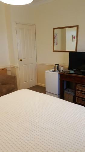 Hostal Anchorage Guest House And Self-contained Accommodation