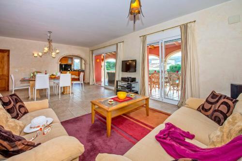Villa Elemed By Villa Plus