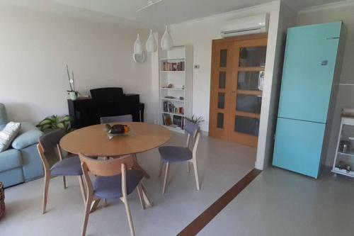 Central Apartment With Montgo View