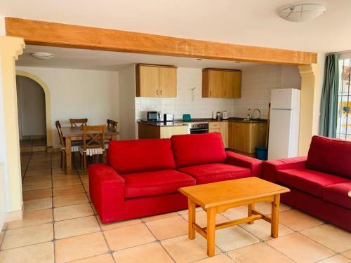 Hostal Casa Arenal