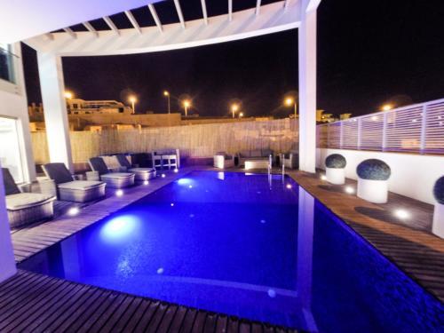 Apartamento Grand Royal Villa- ???? ?? ?????