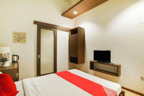 Hotel Vaccinated Staff - Oyo 425 Residences By Sirc