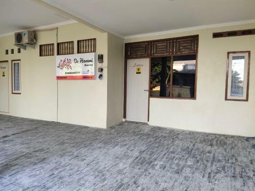 De Hanami Homestay