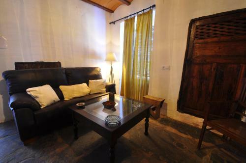 Lodge Casa Rural El Abuelo Alonso