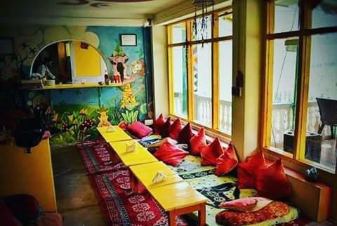 Bed & Breakfast Cafe Babushka