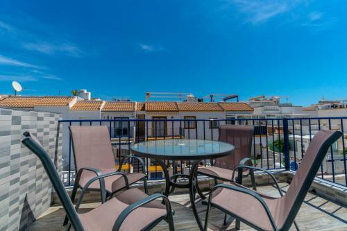 Sunny Luxury Apartment