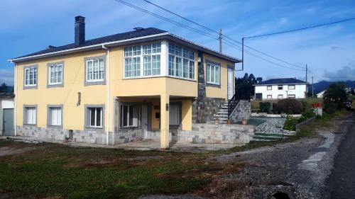Casa Pumares