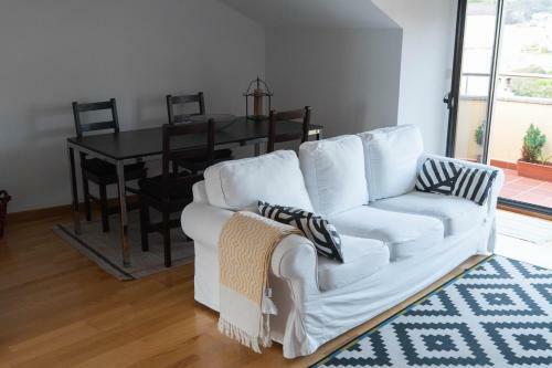 Apartamento �tico Con Vistas Al Mar