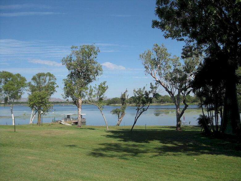 Hotel Kununurra Lakeside Resort