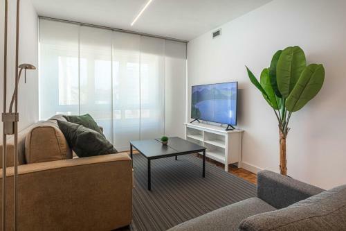 Apartamento Atico Playa Orzan Centro. Garaje Mismo Edificio. Wifi