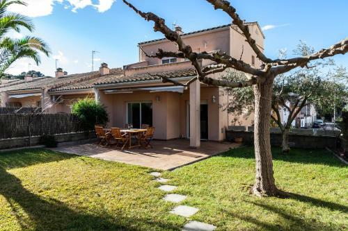 Casa Con Jardin-wifi Free