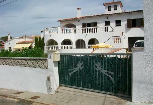 Villa Apartment In L Escala