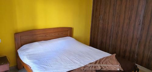 Apartamento Bangalore -1920 Yellow Stone