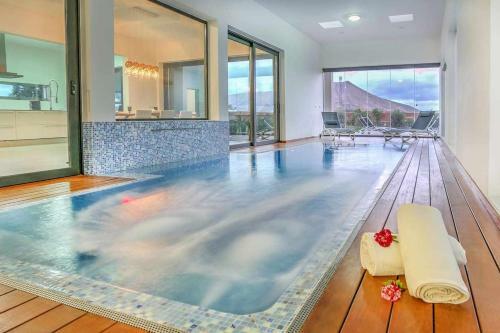 Villa La Oliva Luxury House