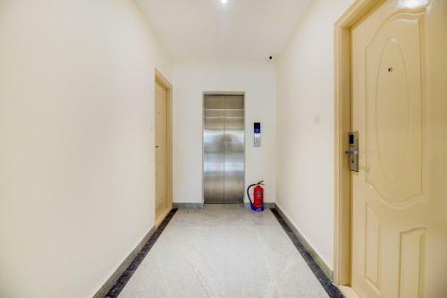 Capital O 77459 Smile Hotels