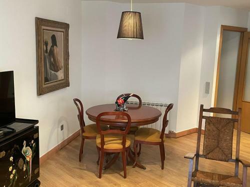 Pobla de Lillet Apartment