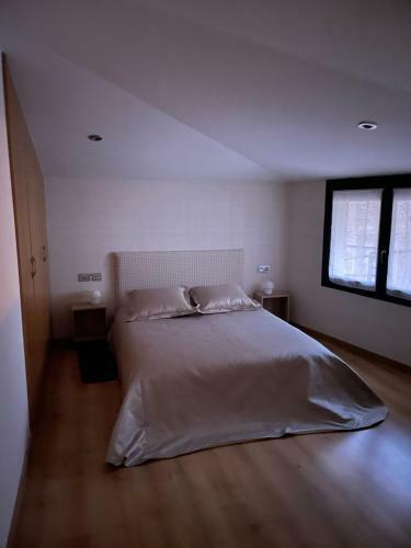 Pobla de Lillet Apartment