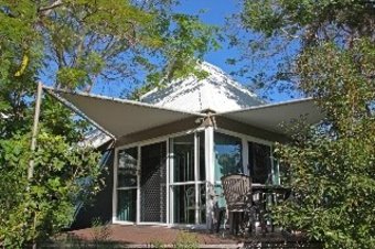 Hotel Kellys Beach Resort