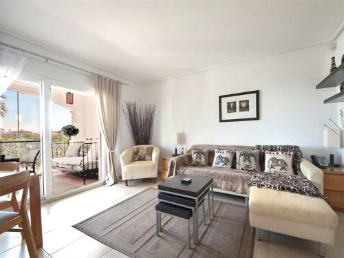 Townhouse Overlooking Golf Course