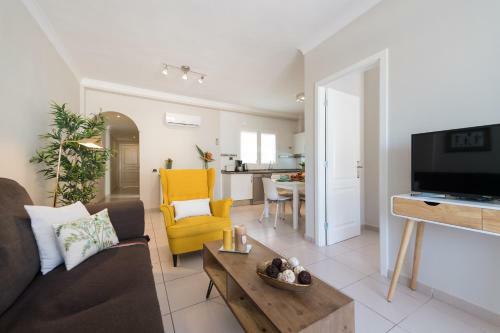Sunny Sky Apartment