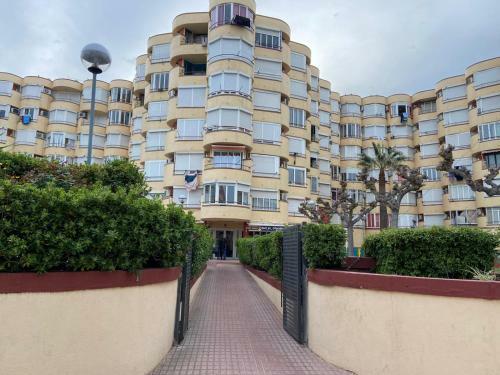 Apartamento La Pineda Playa