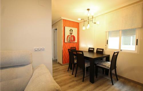 Amazing Apartment In Les Cases D'alcanar With 3 Bedrooms