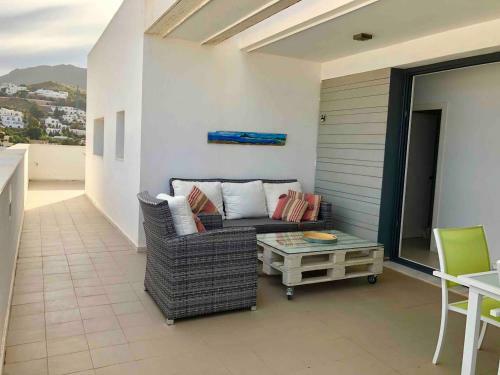 Moderno Apartamento Con Vistas Al Mar