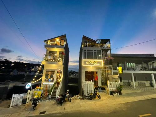 Hostal Rymy House