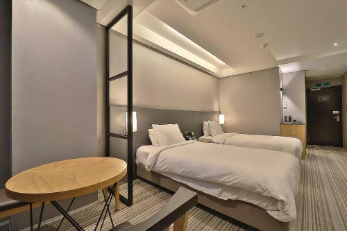 Northharbor Hotel
