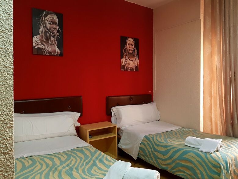 Hostal Padre Isla 1
