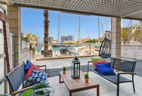 Apartamento Lagoon Water Front Suite