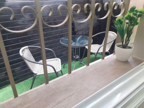 Studio Garden Apt Close To Bahai Gardens