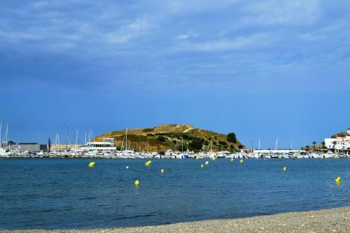 Apartamento Port Monturiol 9